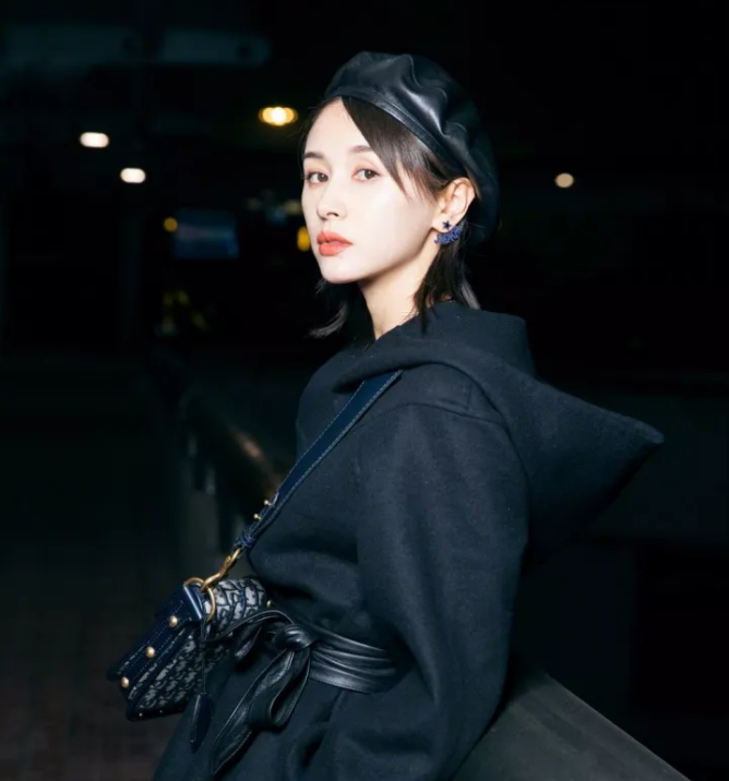 今年秋冬最chic！原来短发和帽子这么配啊！