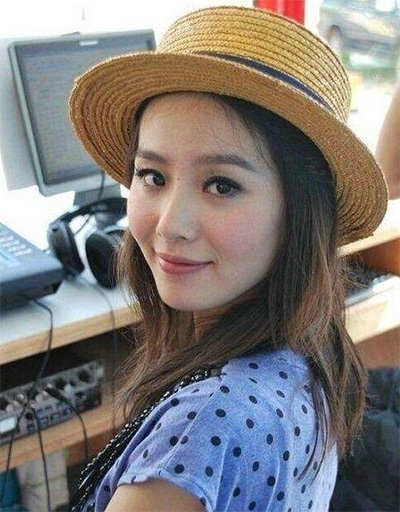 看看女星们花式戴草帽的帽子戏法！